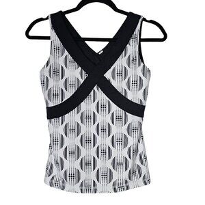 ⚡️Lululemon 4 Black White Active Athletic Tank Top Fitted V Neck Wet Dry Warm